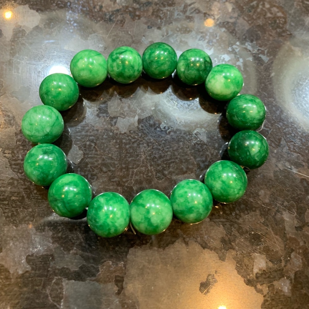 Jade Stretch Bead Bracelet